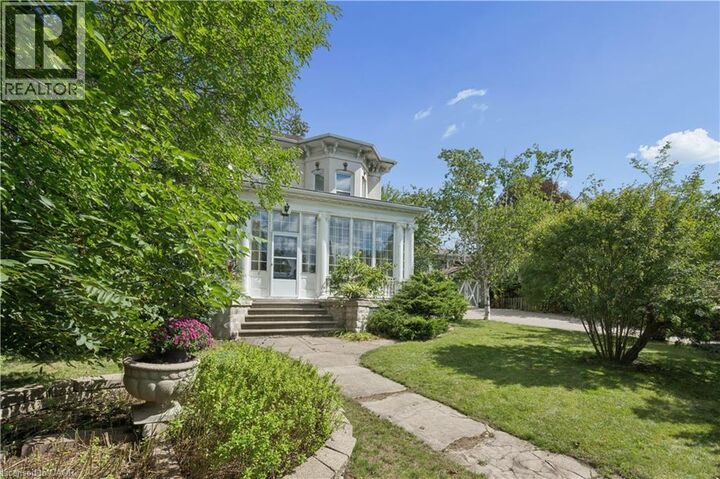 Property Photo:  66 Park Hill Road East  ON N1R 1P7 