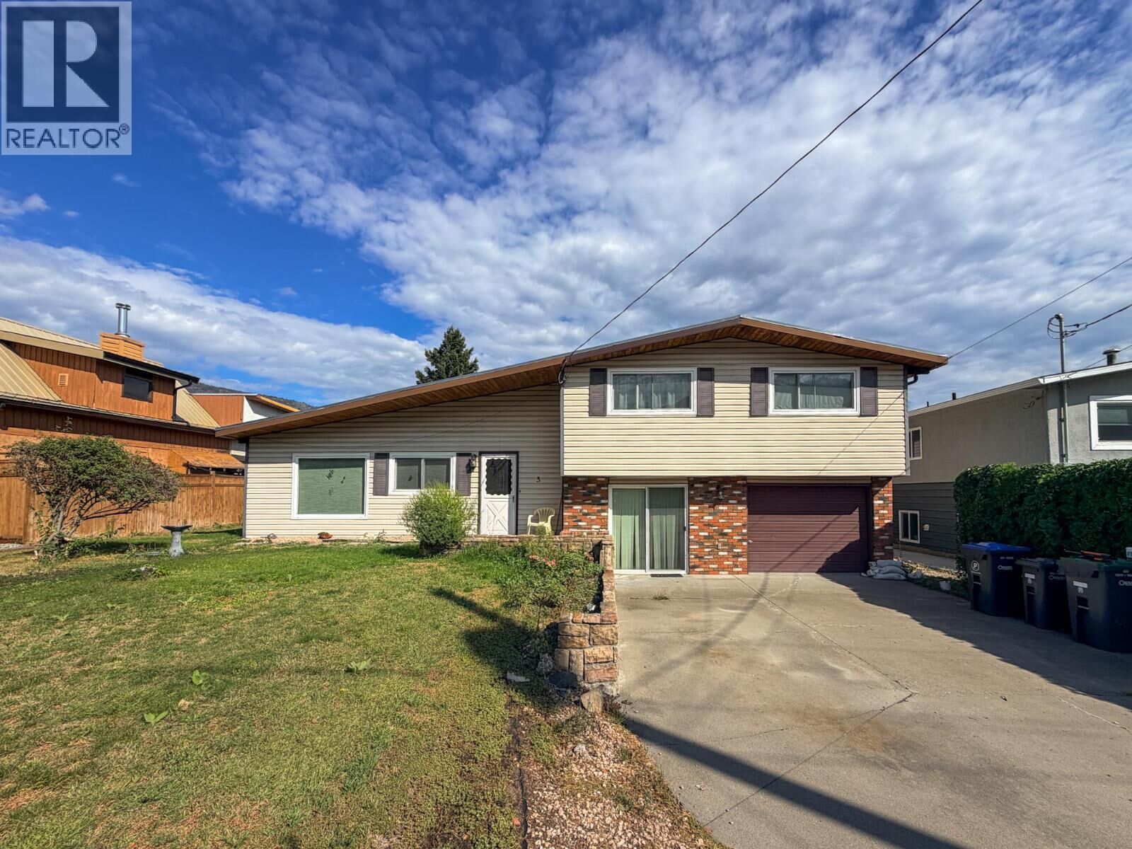 Property Photo:  5 Killdeer Place  BC V0H 1V5 