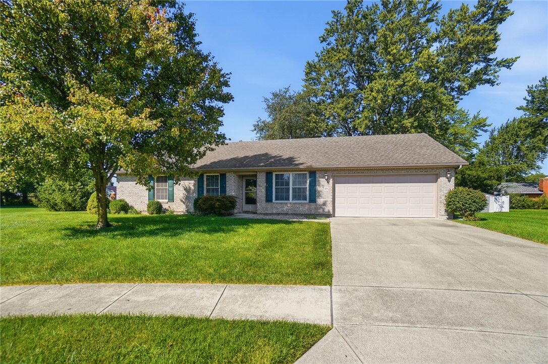 Property Photo:  20 Ash Knoll Drive  OH 45359 