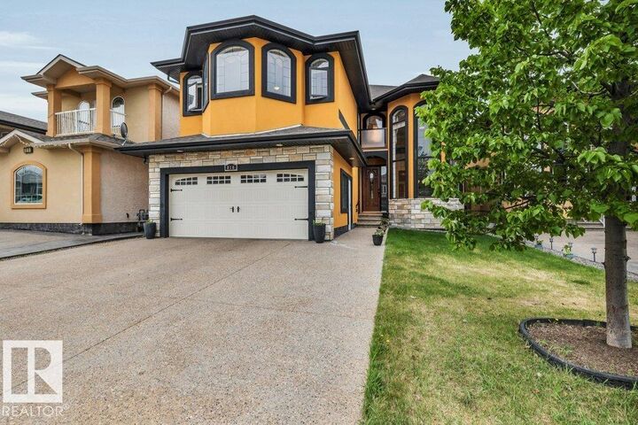 Property Photo:  816 Wildwood Crescent NW  AB T6T 0M2 