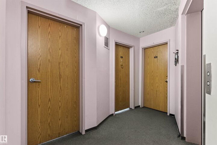 Property Photo:  9505 77 Avenue NW 301  AB T6C 0M3 