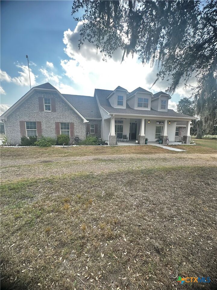 Property Photo:  1684 Zengerle Rd  TX 77954 