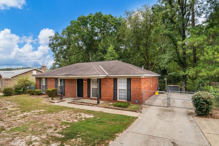 Property Photo: 5453 Cranston Drive GA 31907