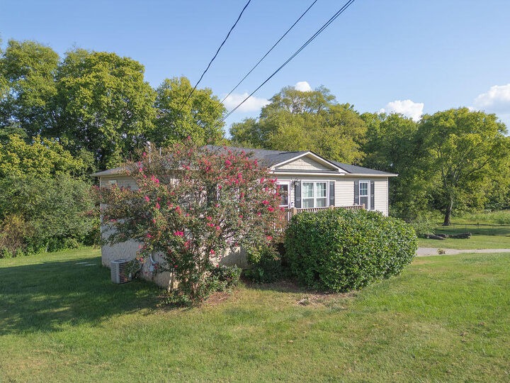 Property Photo:  139 Apple Valley Court  TN 37310 