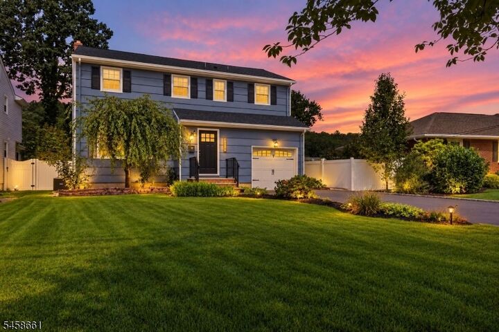 Property Photo:  2527 Mountain Ave  NJ 07076 