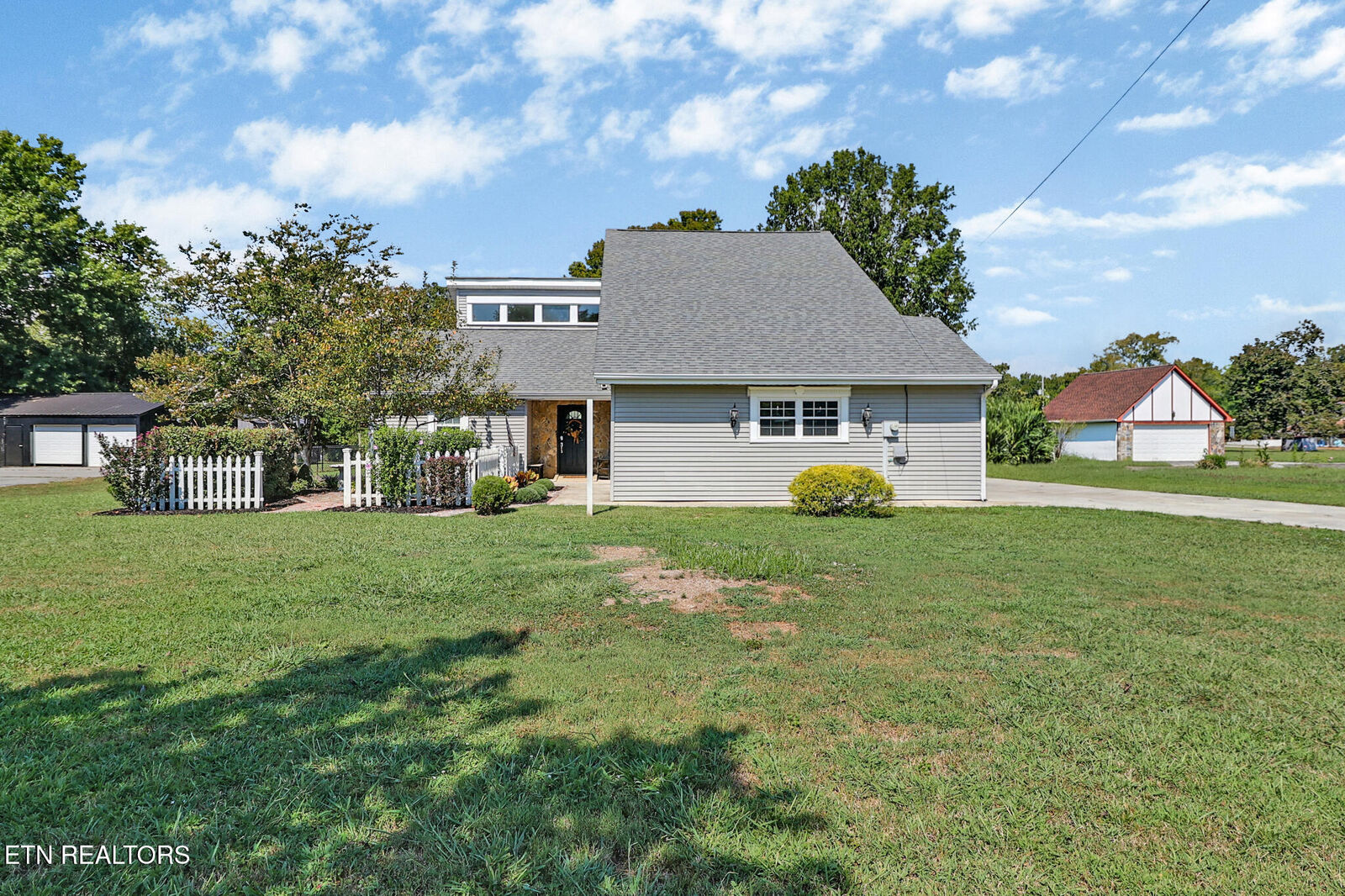 Property Photo: 3789 Double S Rd TN 37321