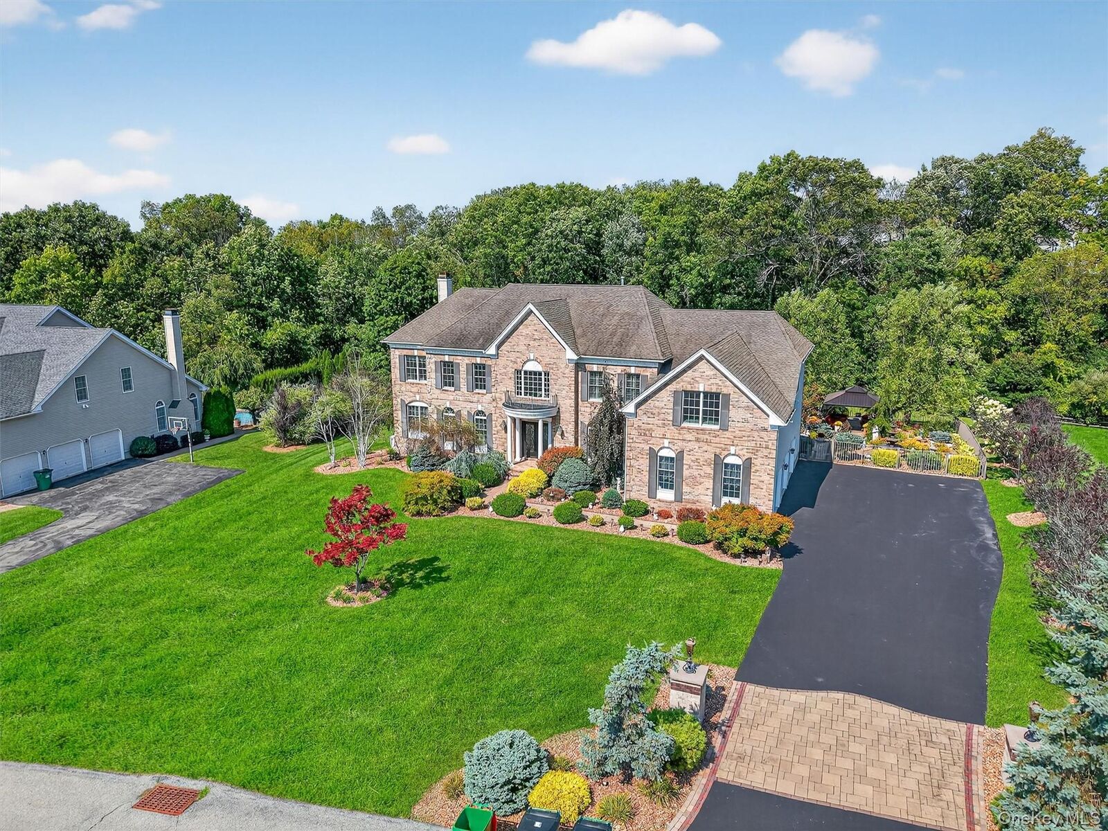 Property Photo:  144 Shamrock Hills Drive  NY 12590 