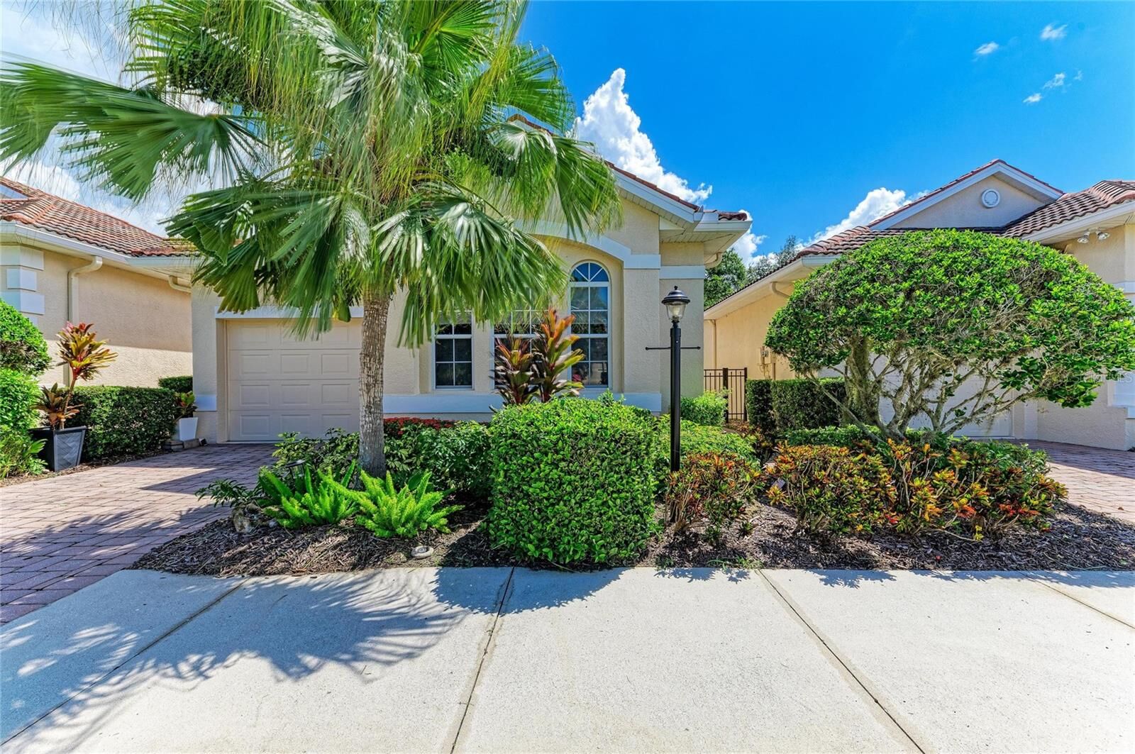 Property Photo:  7751 33rd Street E  FL 34243 