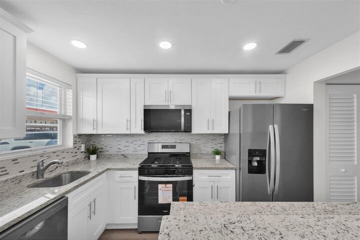 Property Photo:  3018 59th Street S 111  FL 33707 