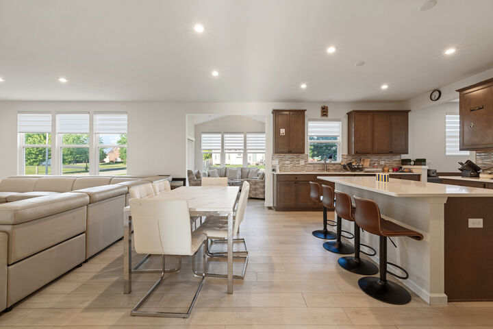 Property Photo:  12921 Timber Wood Circle  IL 60585 