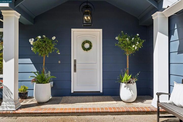 Property Photo:  71 Scenic Drive  CA 94563 