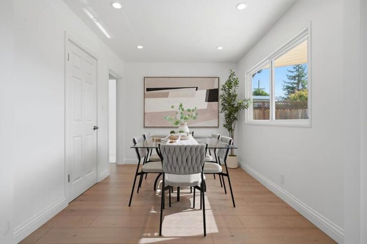 Property Photo:  27 Garden Street  CA 94063 