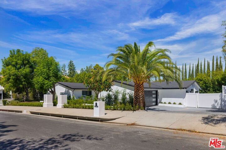 Property Photo:  18057 Medley Drive  CA 91316 