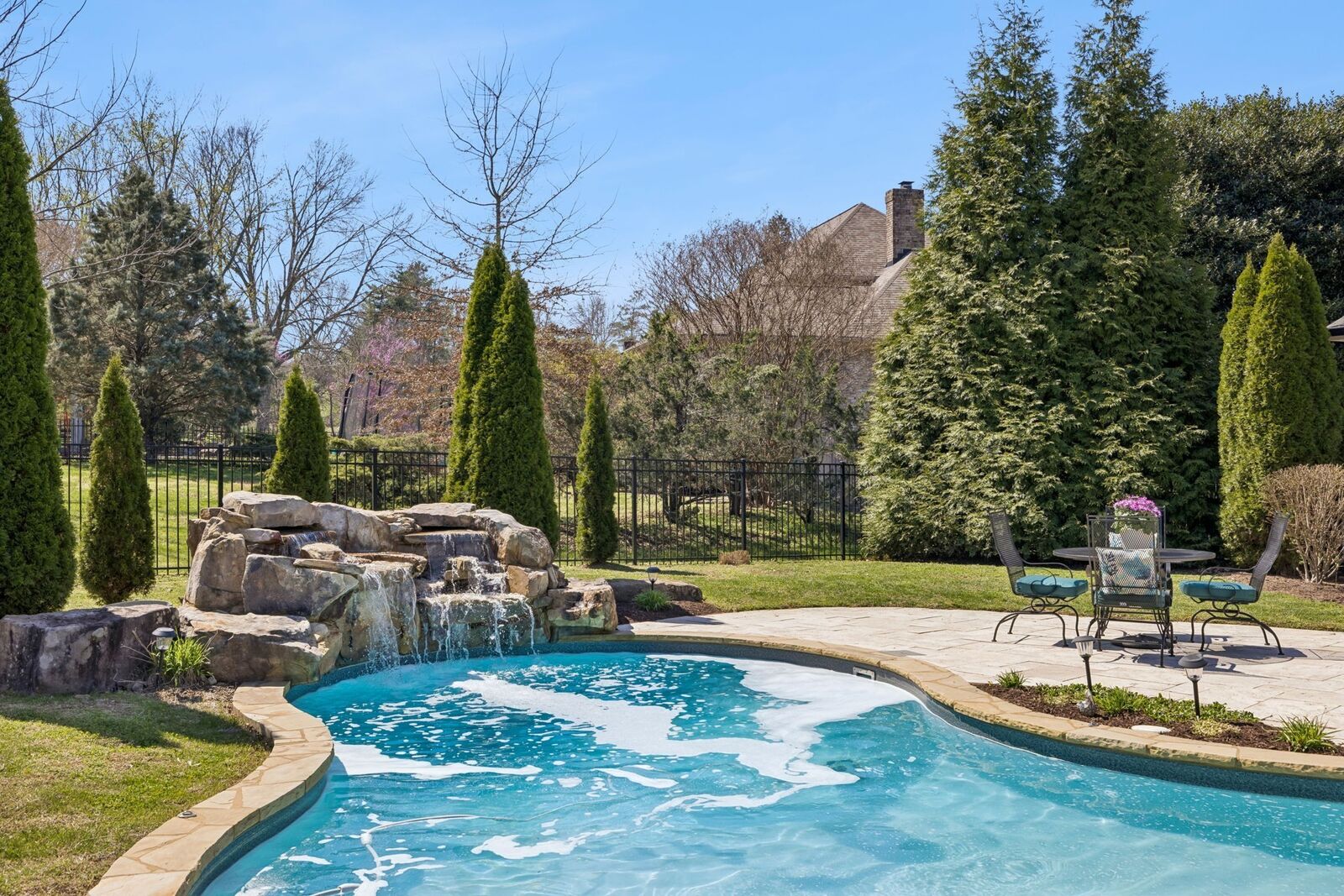 Property Photo:  1412 Arrowhead Dr  TN 37027 