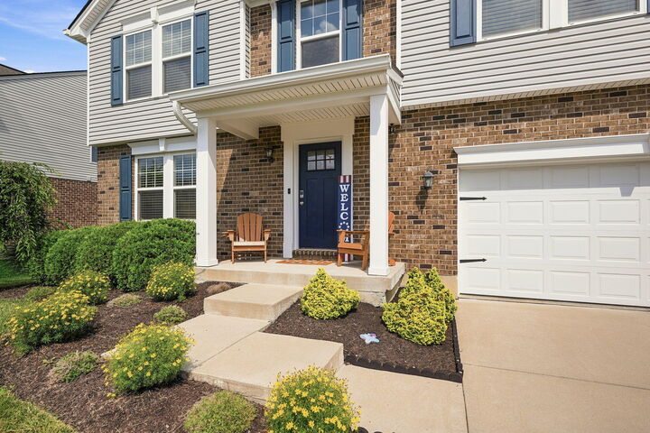 Property Photo:  2708 Perth Court  KY 41048 
