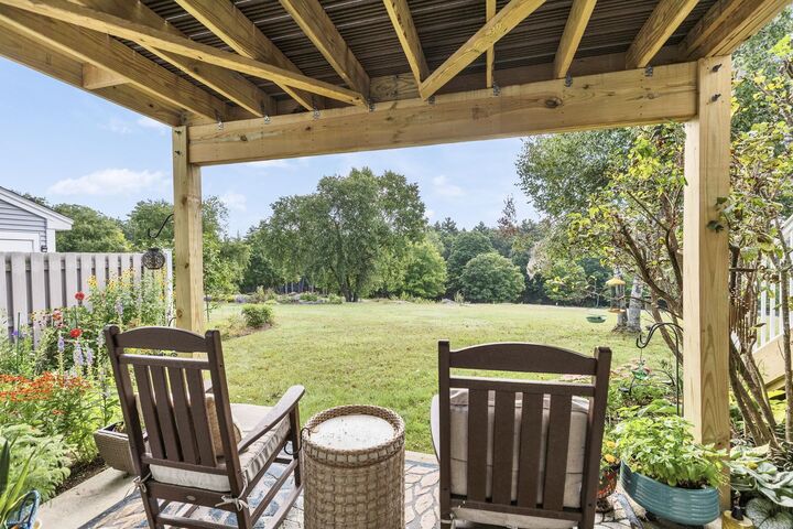 Property Photo:  104 Southfield Lane  NH 03458 