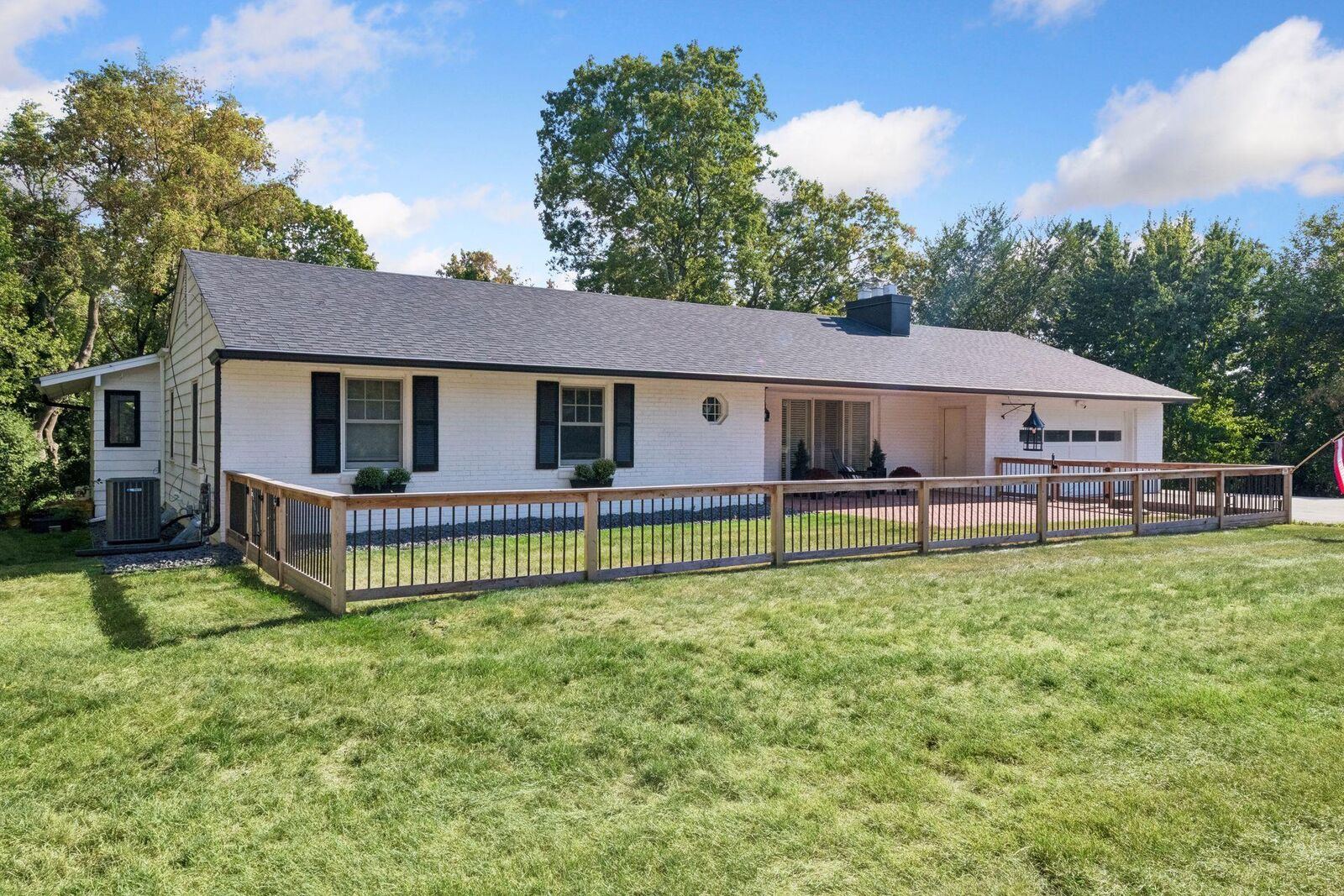 Property Photo: 111 Chevy Chase Drive MN 55391