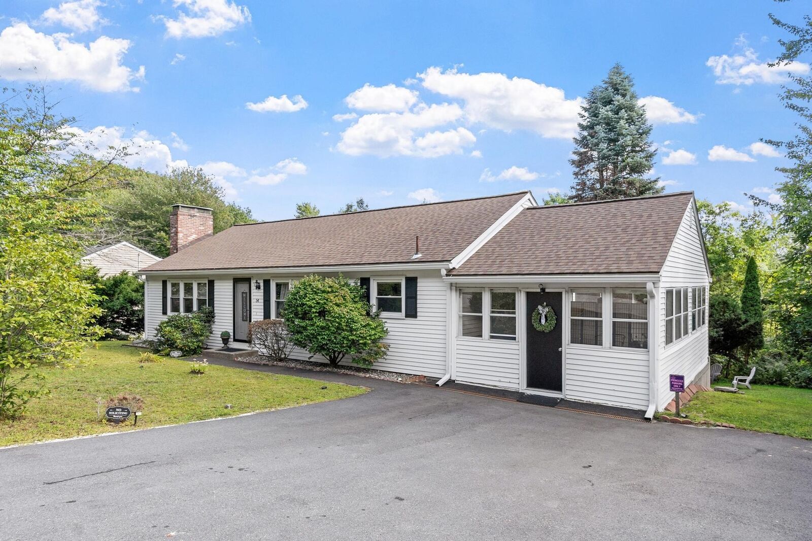 Property Photo: 54 North St MA 01453
