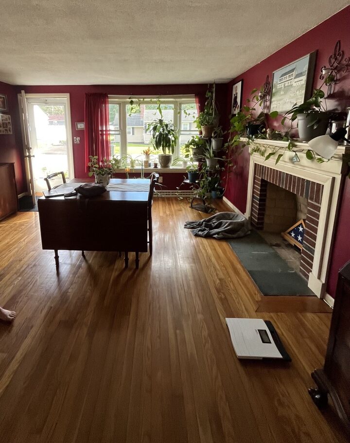Property Photo:  89 Porter Rd  MA 01752 