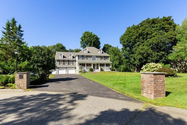 Property Photo: 5 Green Meadow Dr MA 01940