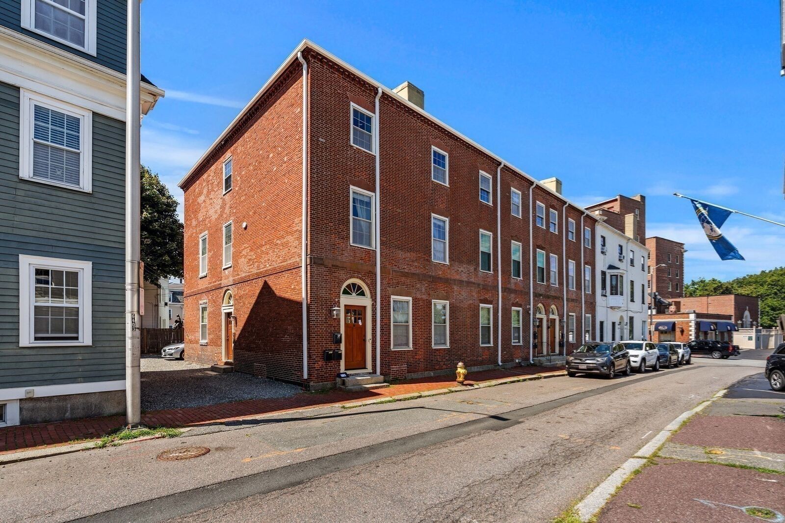 Property Photo:  10 Union St 3  MA 01970 