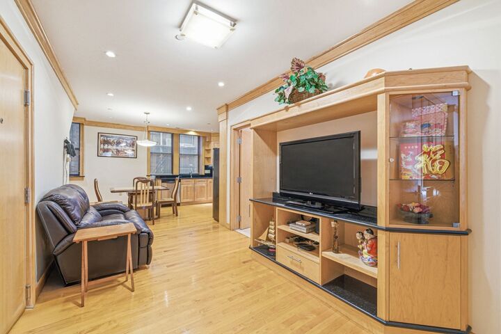Property Photo:  34 Harrison Avenue B  MA 02111 