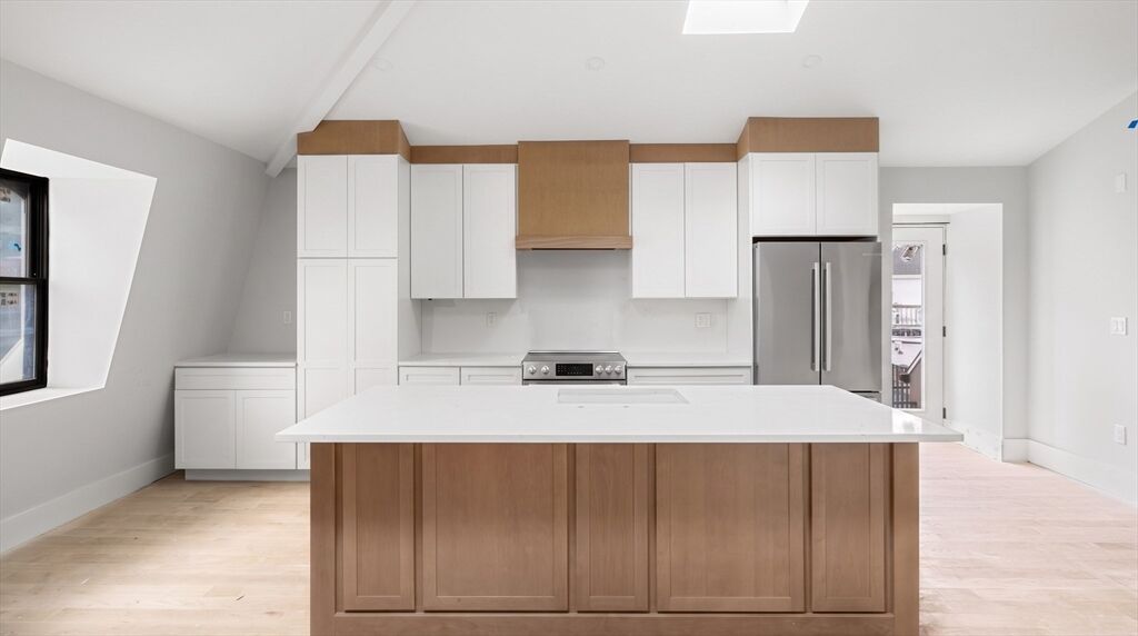 Property Photo: 93 Moreland Street 4 MA 02119