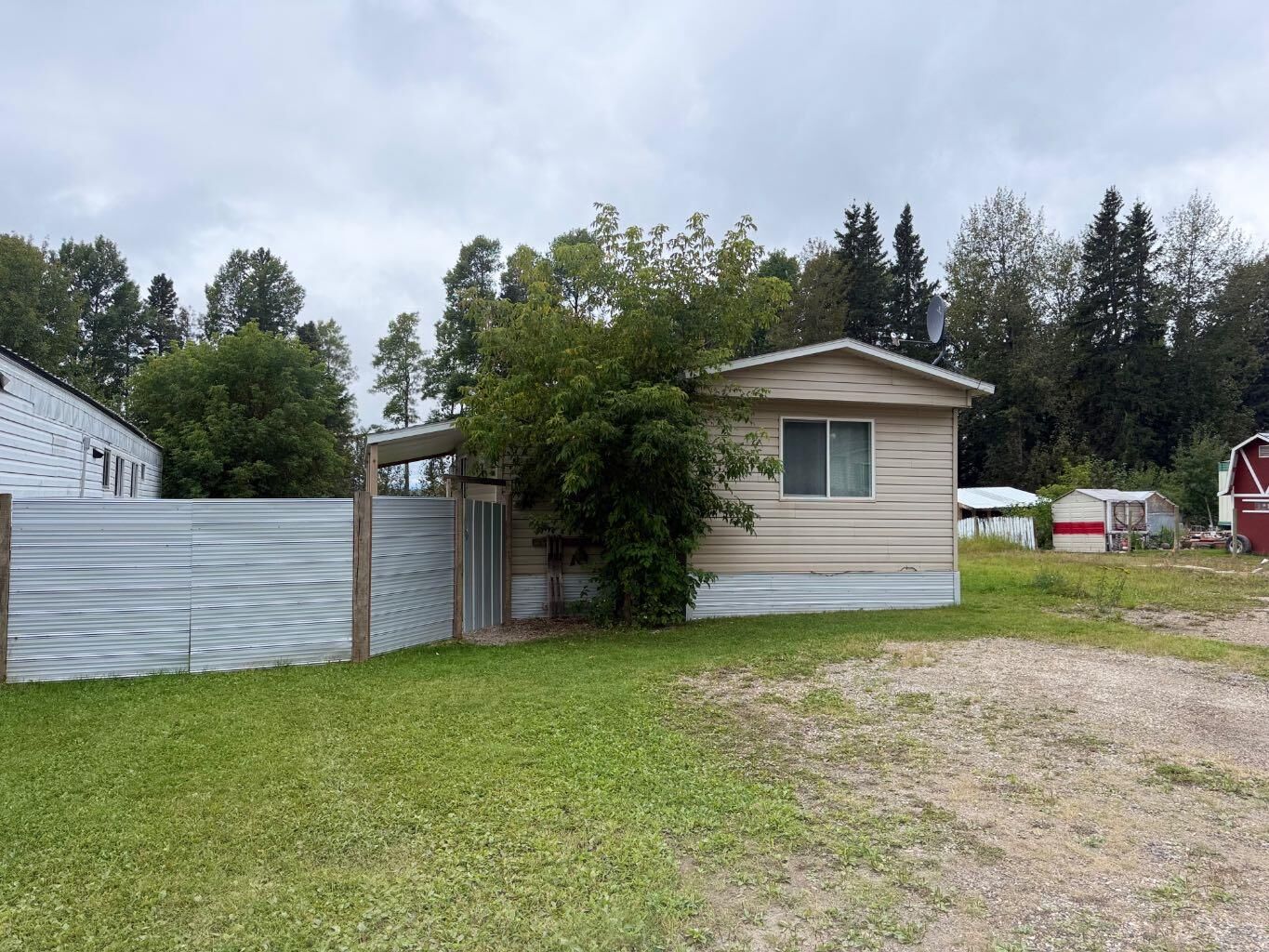 Property Photo:  32 9-Pinewoods Drive  AB T4T 2A4 