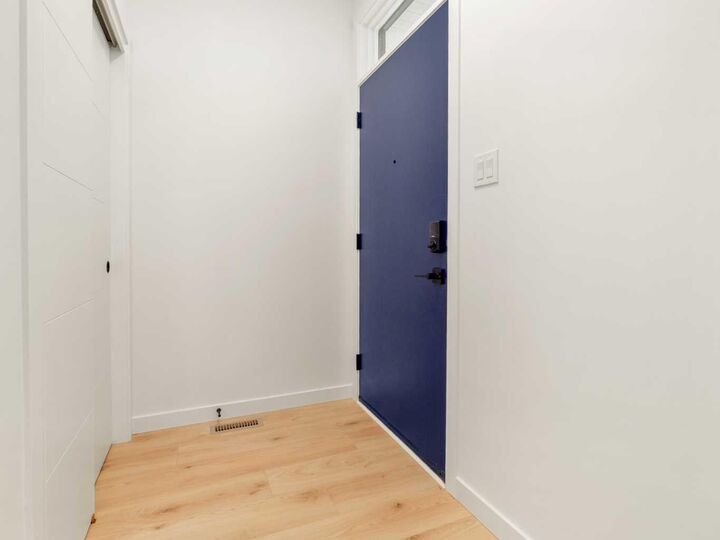 Property Photo:  714 Violet Place W  AB T1J 5V1 