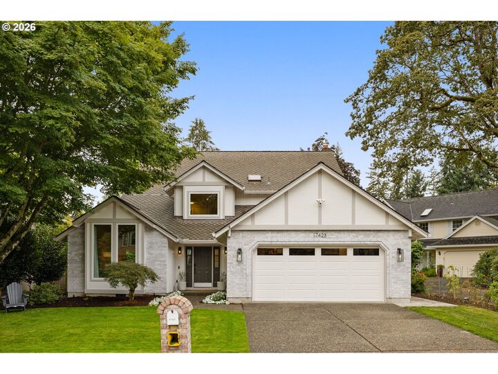 Property Photo: 17423 Schalit Way OR 97035