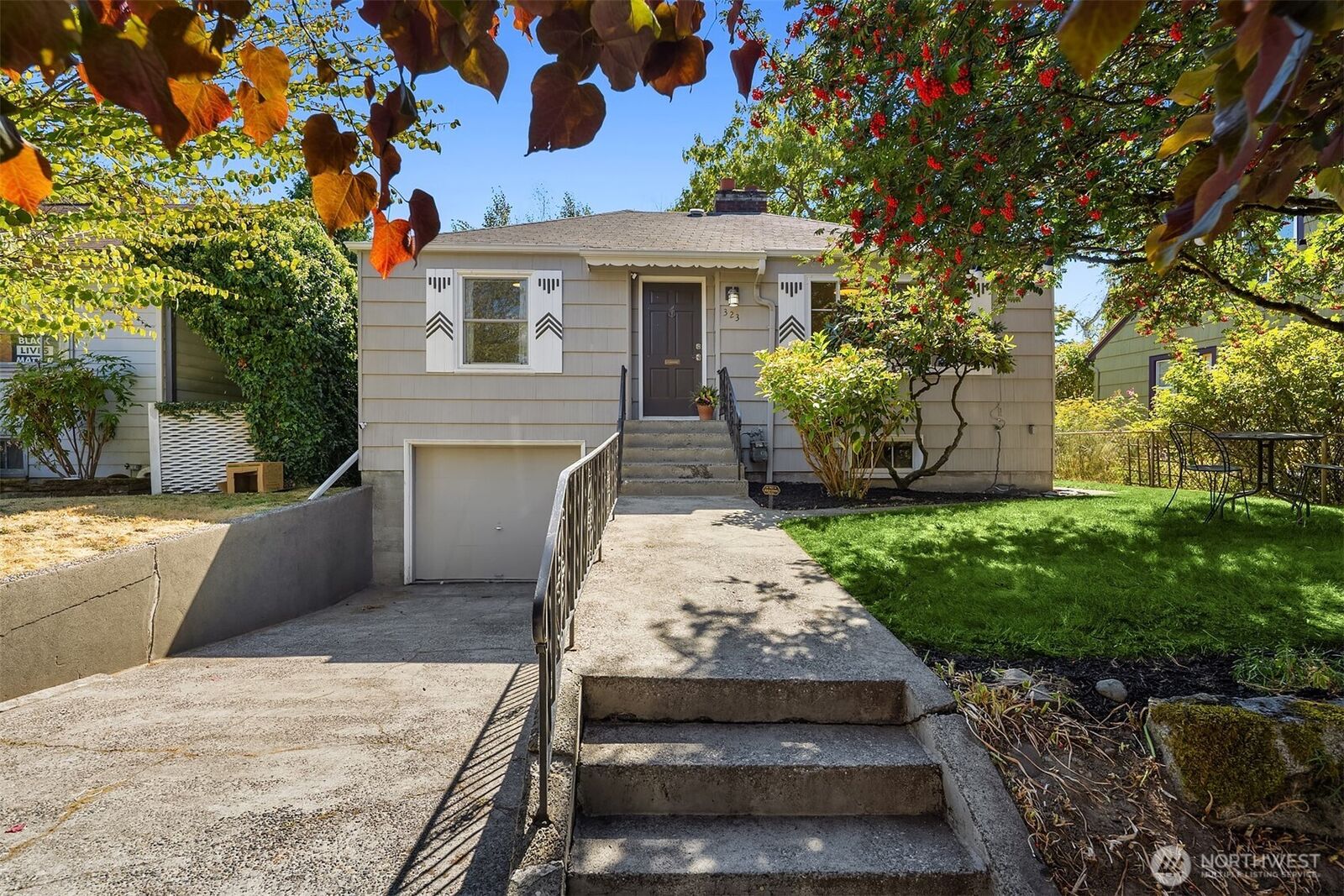 Property Photo:  323 NW 83rd Street  WA 98117 
