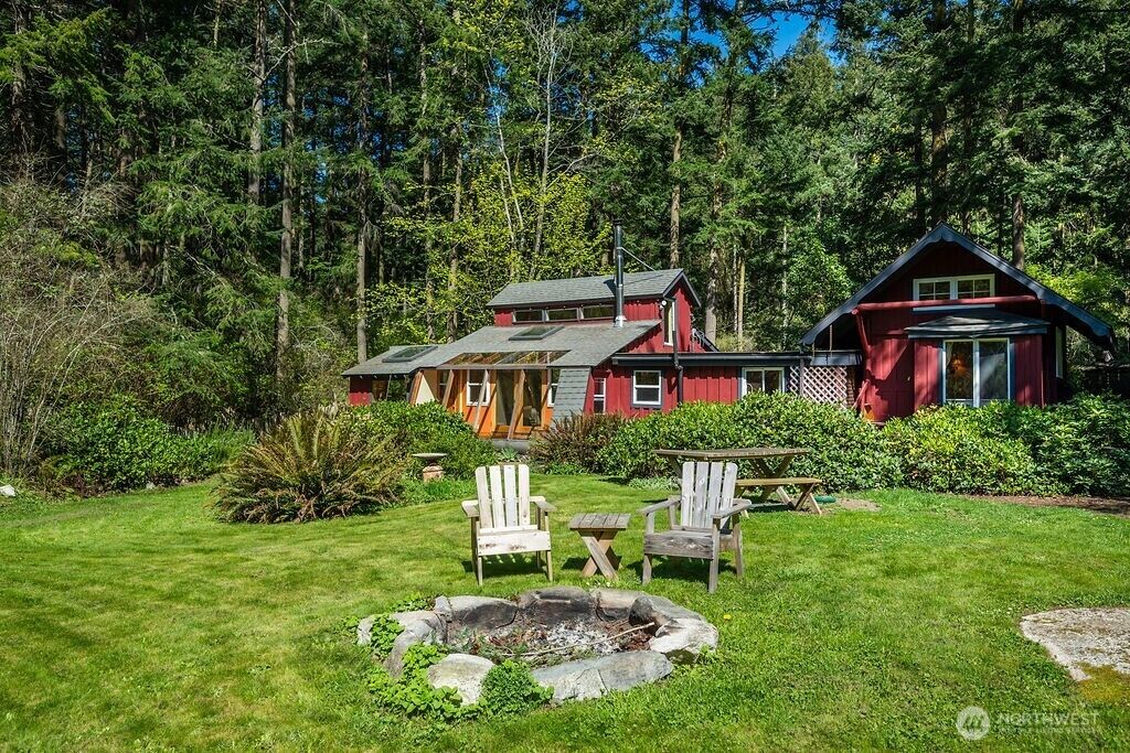 Property Photo:  4160  Mud Bay Road  WA 98261 