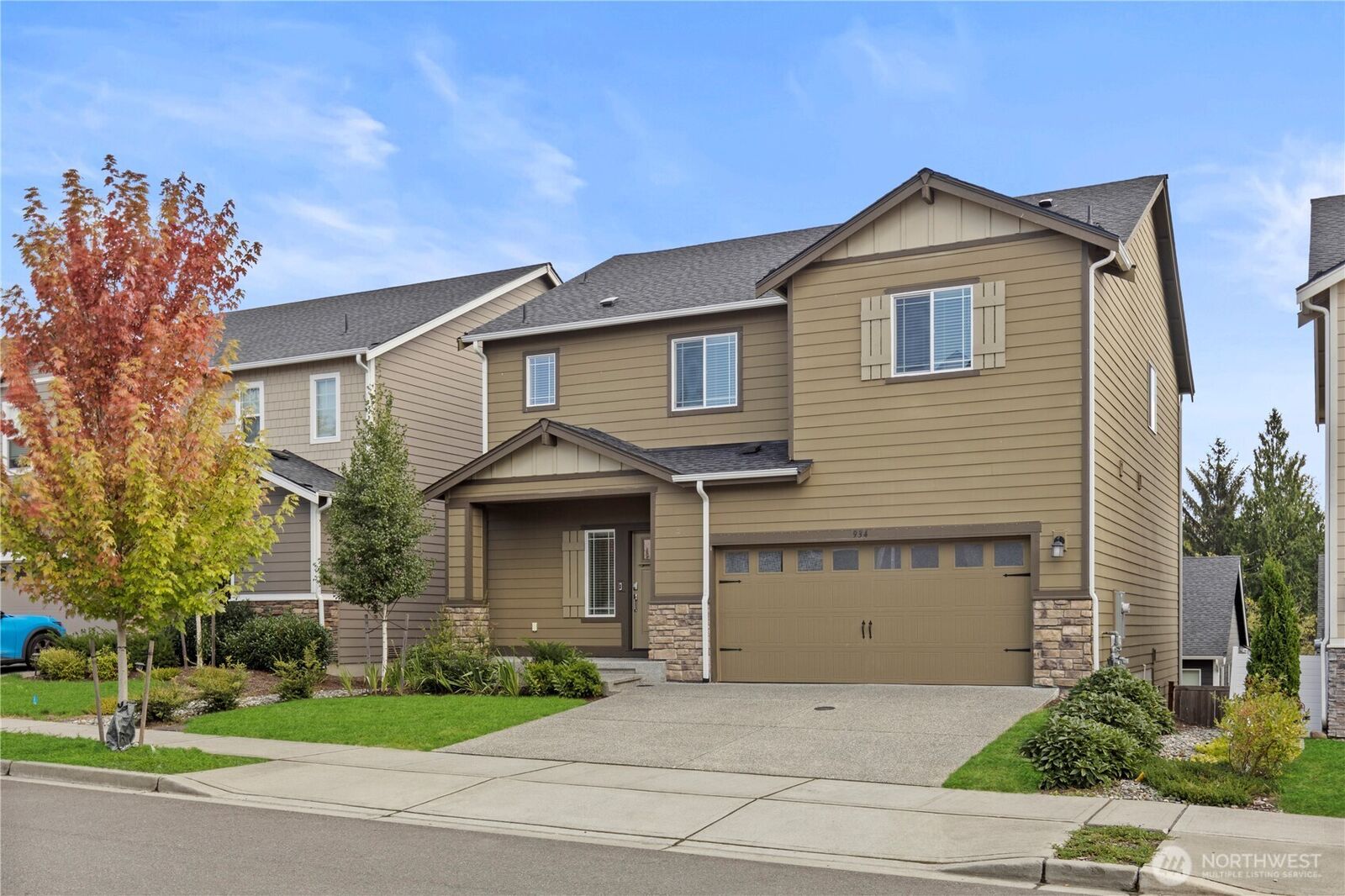 Property Photo:  934  122nd Avenue SE 79  WA 98258 
