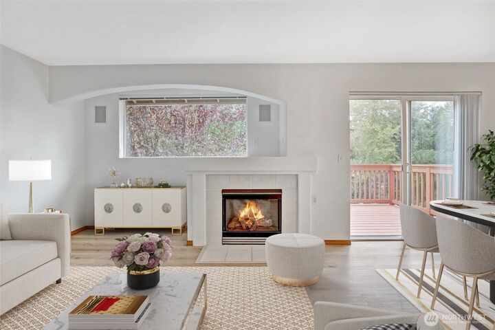 Property Photo: 15 87th Avenue NE B WA 98258