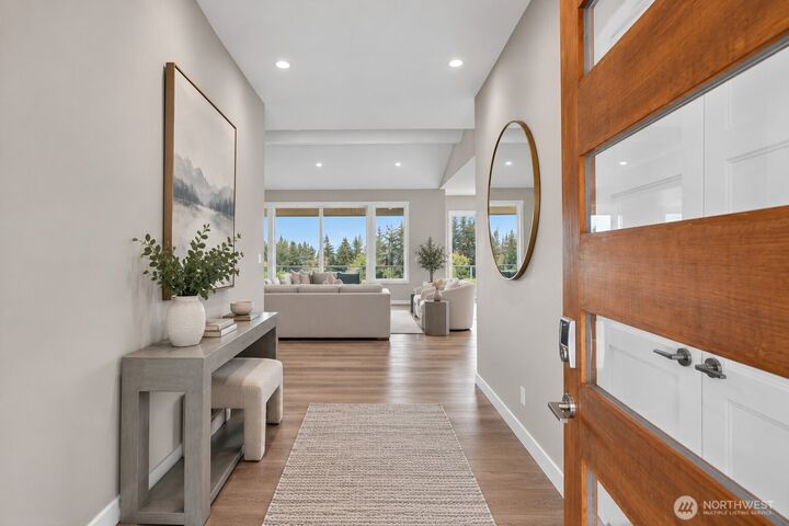 Property Photo: 1409 Village Heights Place WA 98282