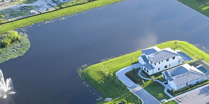 Property Photo:  4968 Caladium Way Livingston 4  FL 33328 