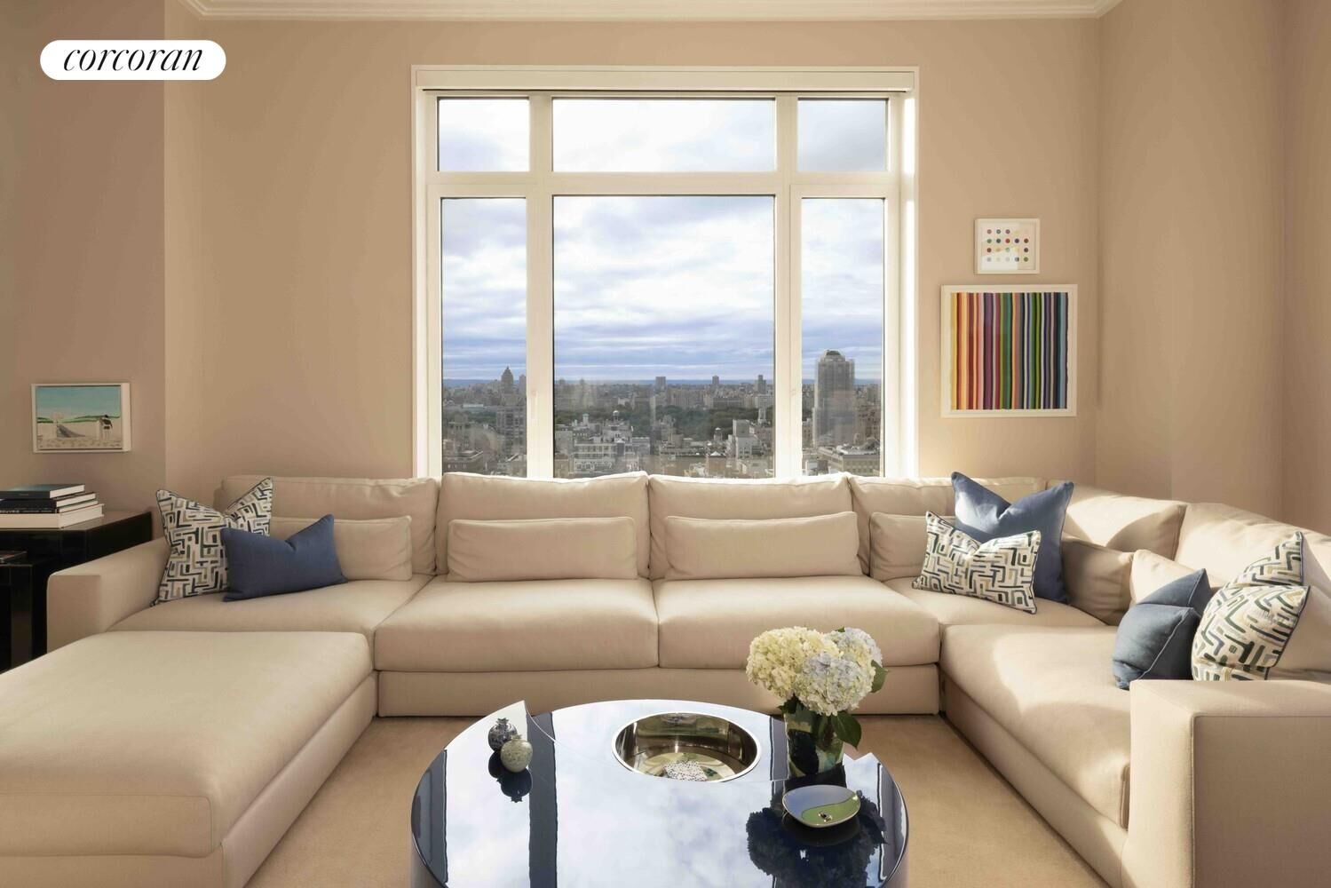 Property Photo:  200 E 83rd Street 28A  NY 10028 