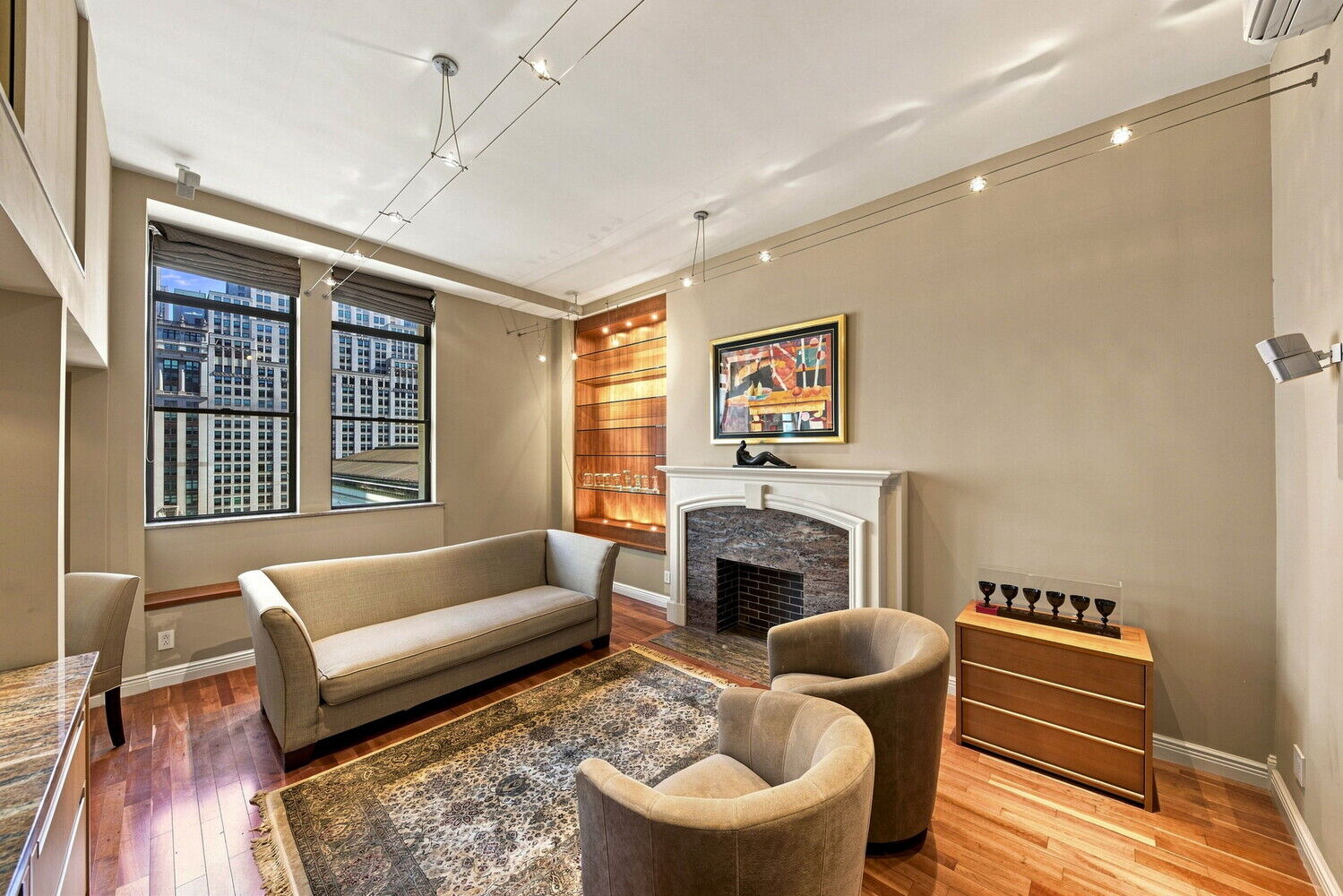 Property Photo:  32 W 40th Street 10E  NY 10018 
