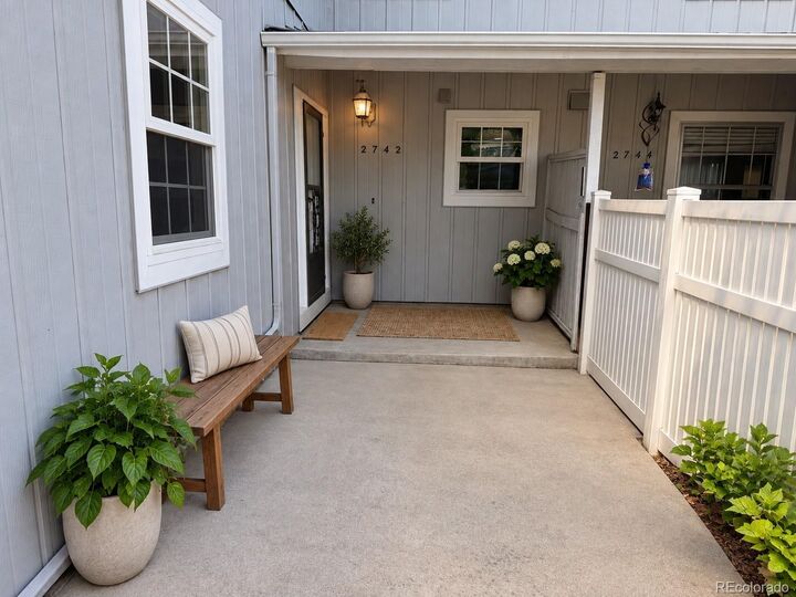 Property Photo:  2742 S Xanadu Way  CO 80014 