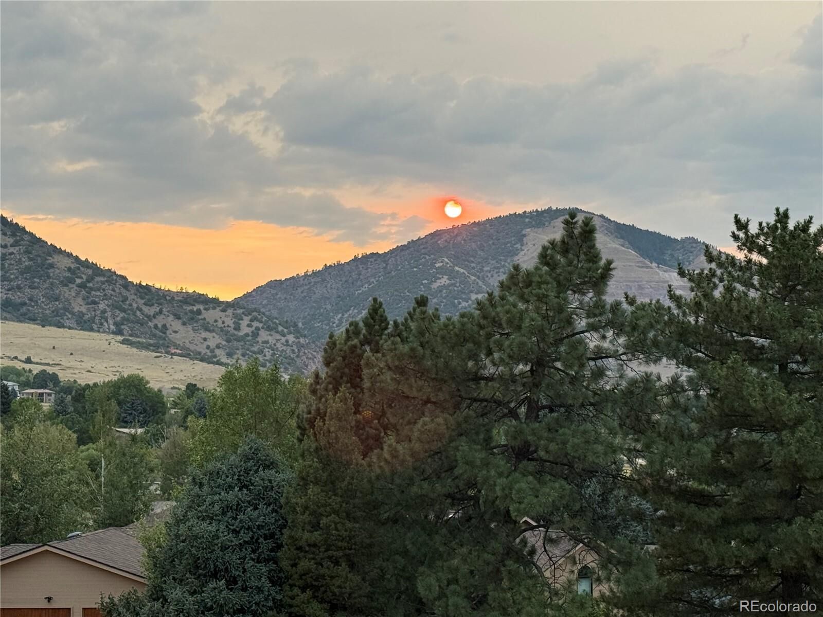 Property Photo:  5590 Crestbrook Drive  CO 80465 