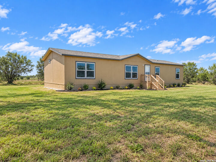 Property Photo: 3041 Fm 1333 TX 78065