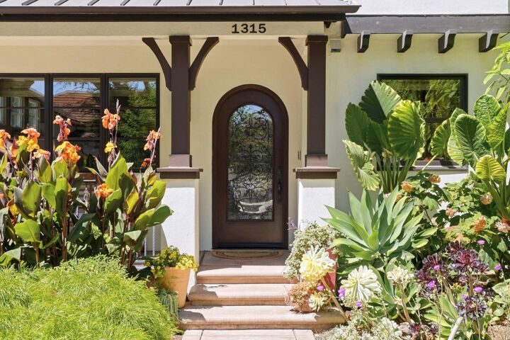 Property Photo: 1315 Iris Court CA 95125
