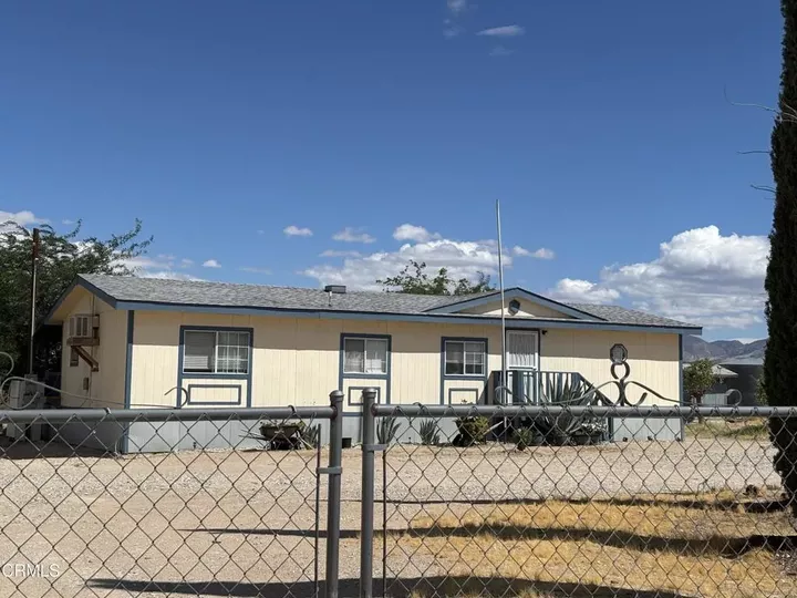 Property Photo: 9927 Custer Avenue CA 92356