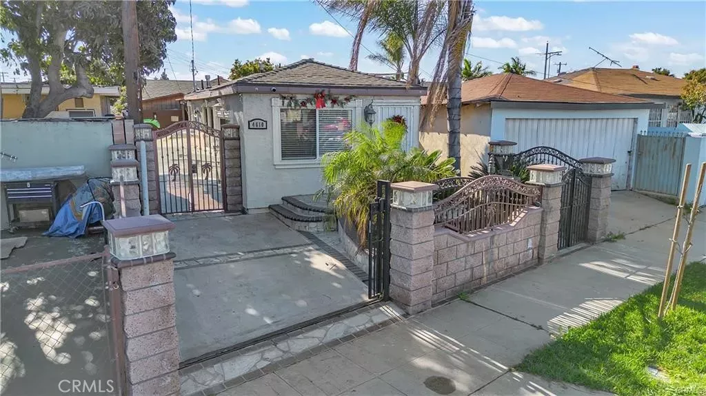Property Photo:  4610 Leonis  CA 90040 