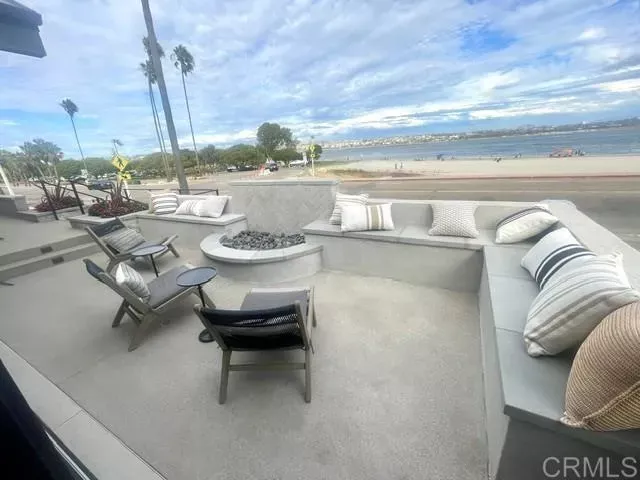 Property Photo: 3444 Crown Point Drive 3444/3442 CA 92109