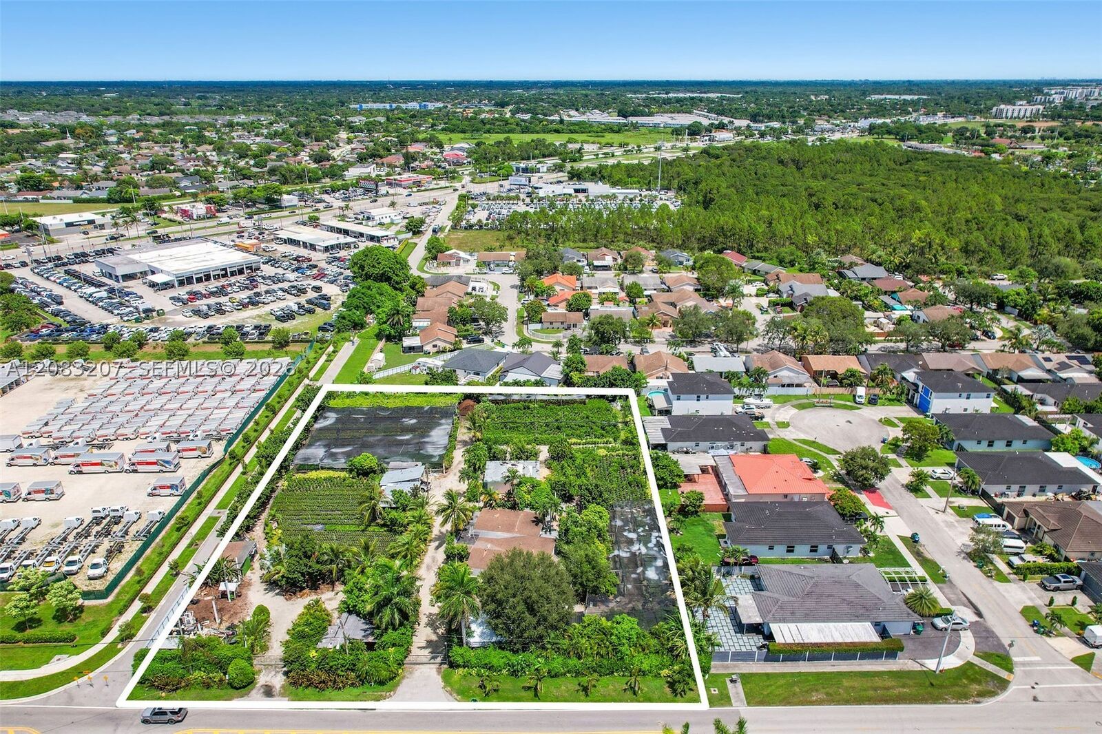 Property Photo:  16375 SW 304th St  FL 33033 