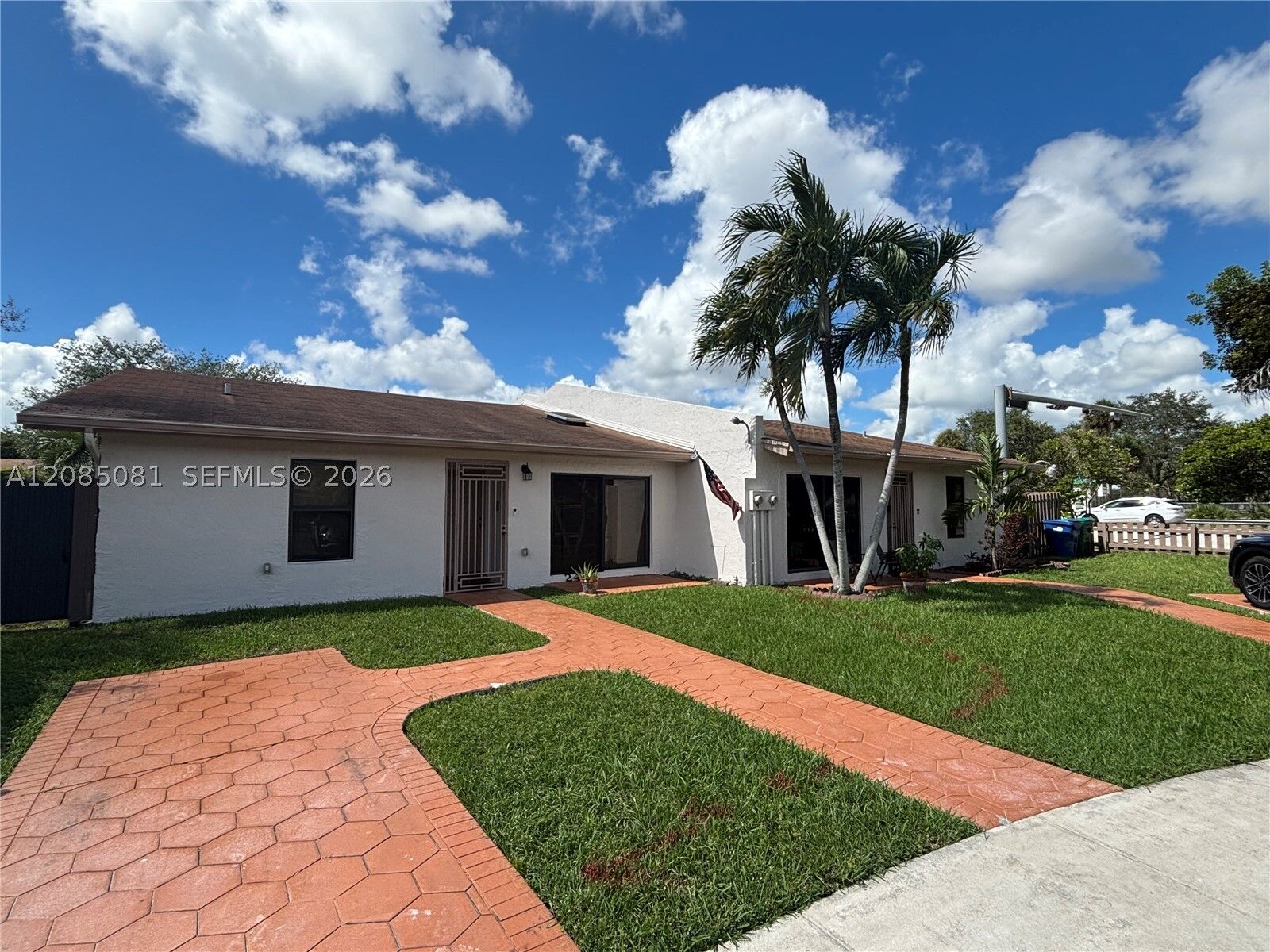 Property Photo: 2428 SW 109th Ct FL 33165