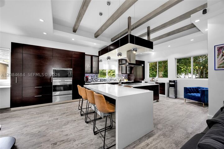 Property Photo:  101 SW 21st Rd  FL 33129 