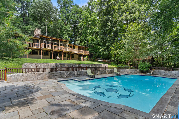 Property Photo:  132 Signal Hill Road  CT 06897 