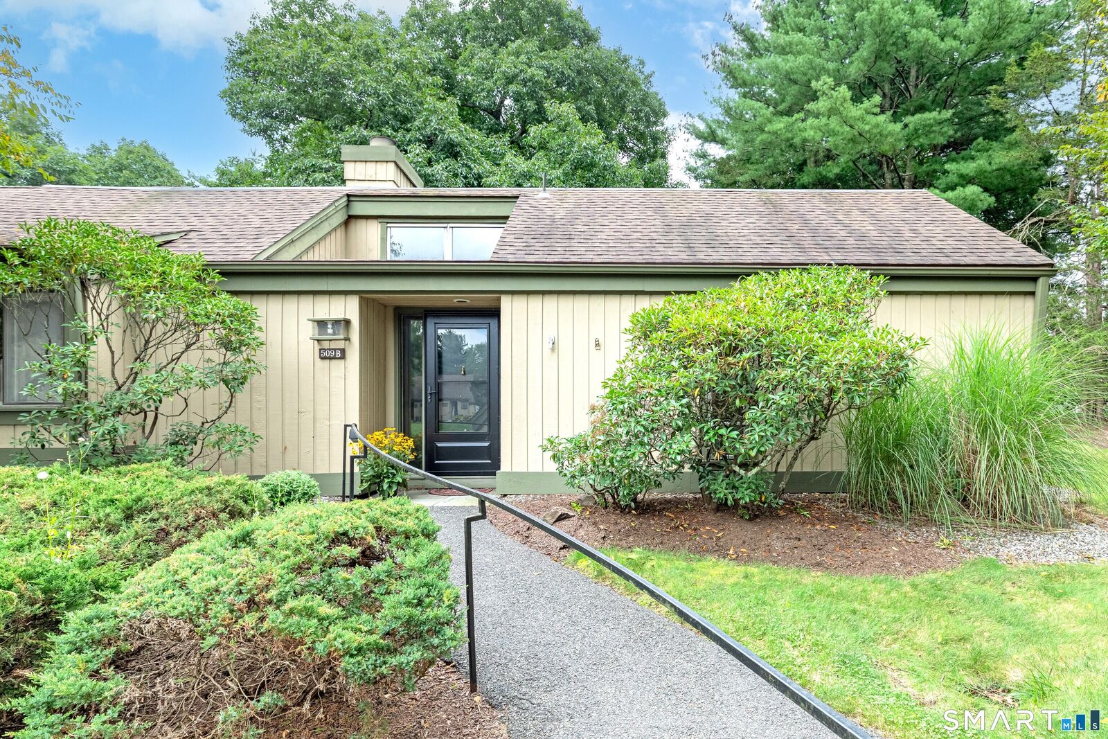 Property Photo:  509 Heritage Village B  CT 06488 